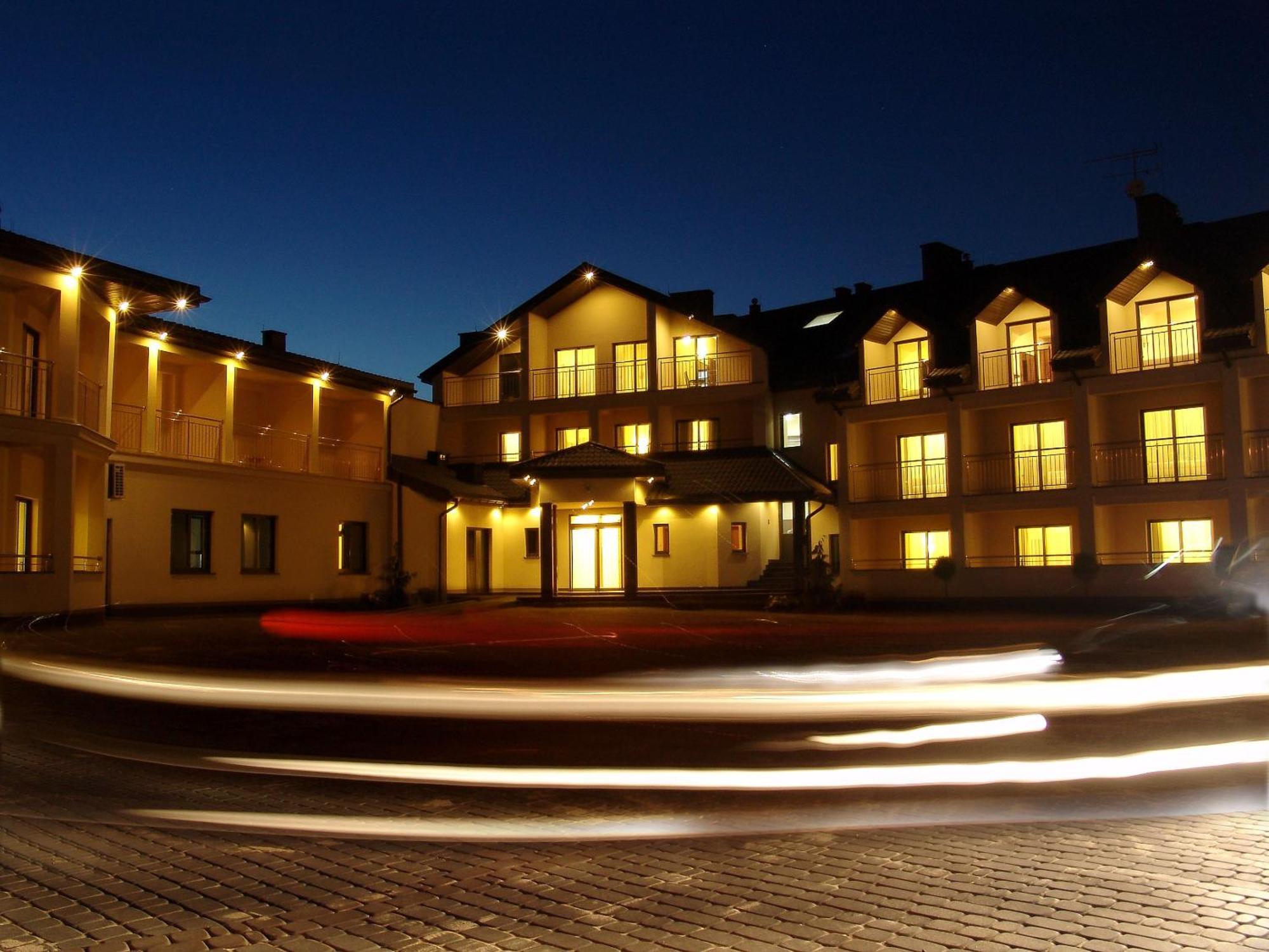 Hotel Spa Rusalka Okuninka Buitenkant foto