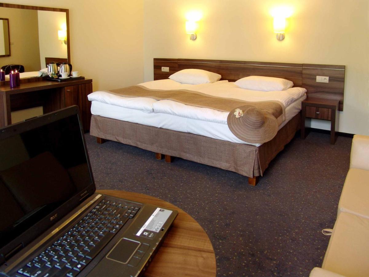 Hotel Spa Rusalka Okuninka Kamer foto